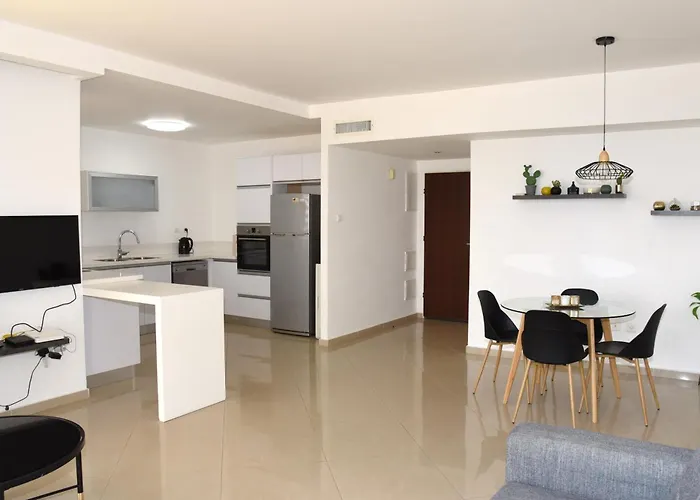 Stylish 3Br Golf Residence Eilat