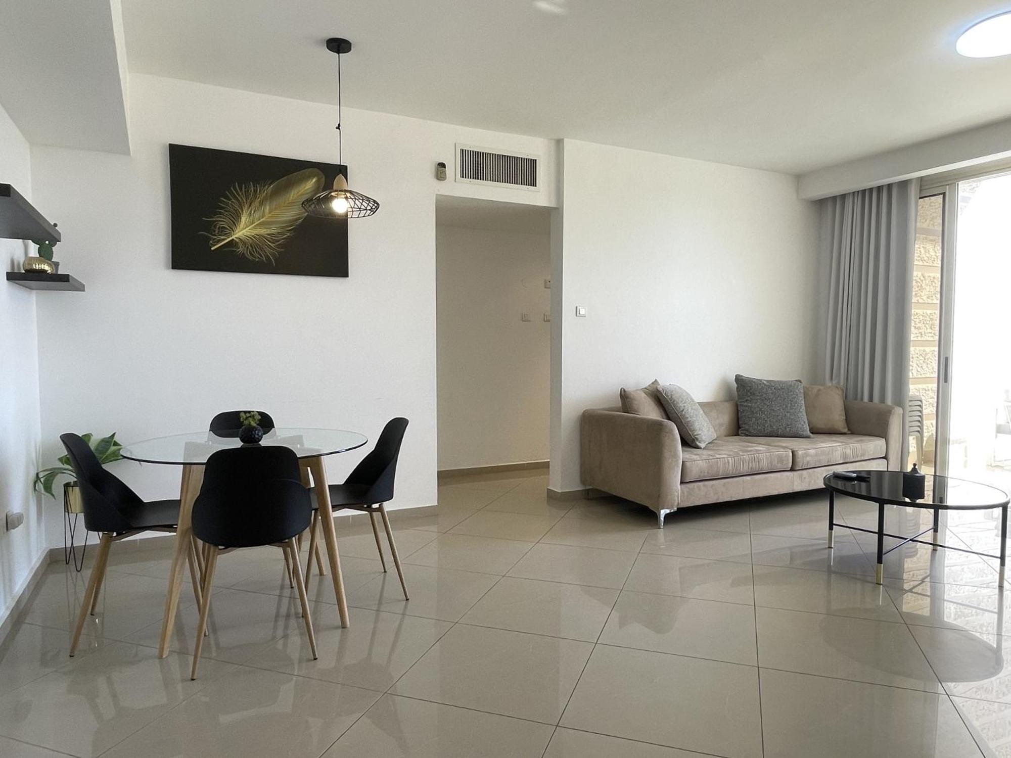 Stylish 3br Golf *